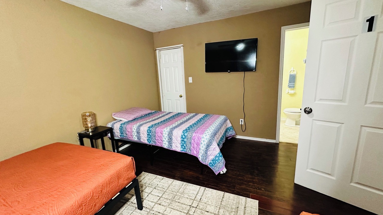 Photo of Bedroom in Lawton