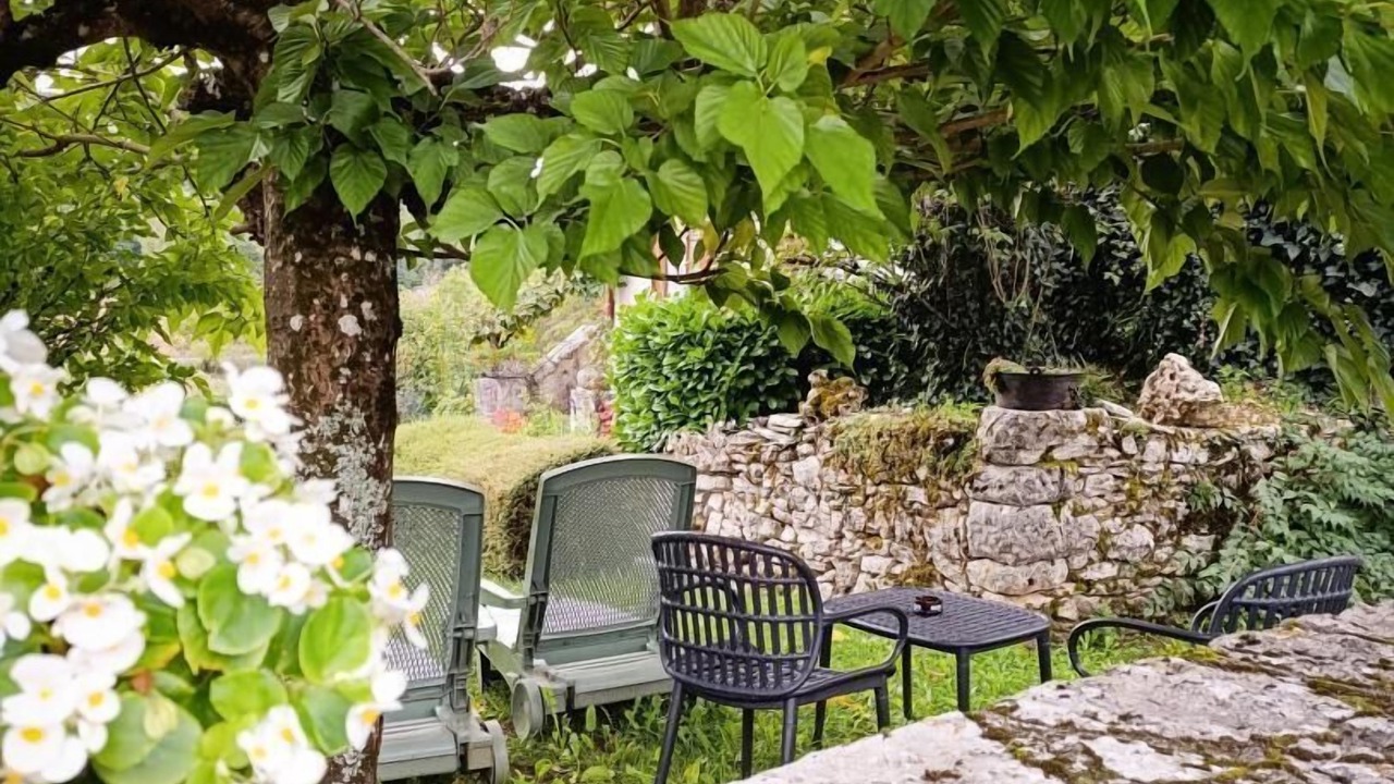 Photo of Patio Balcony in Brengues