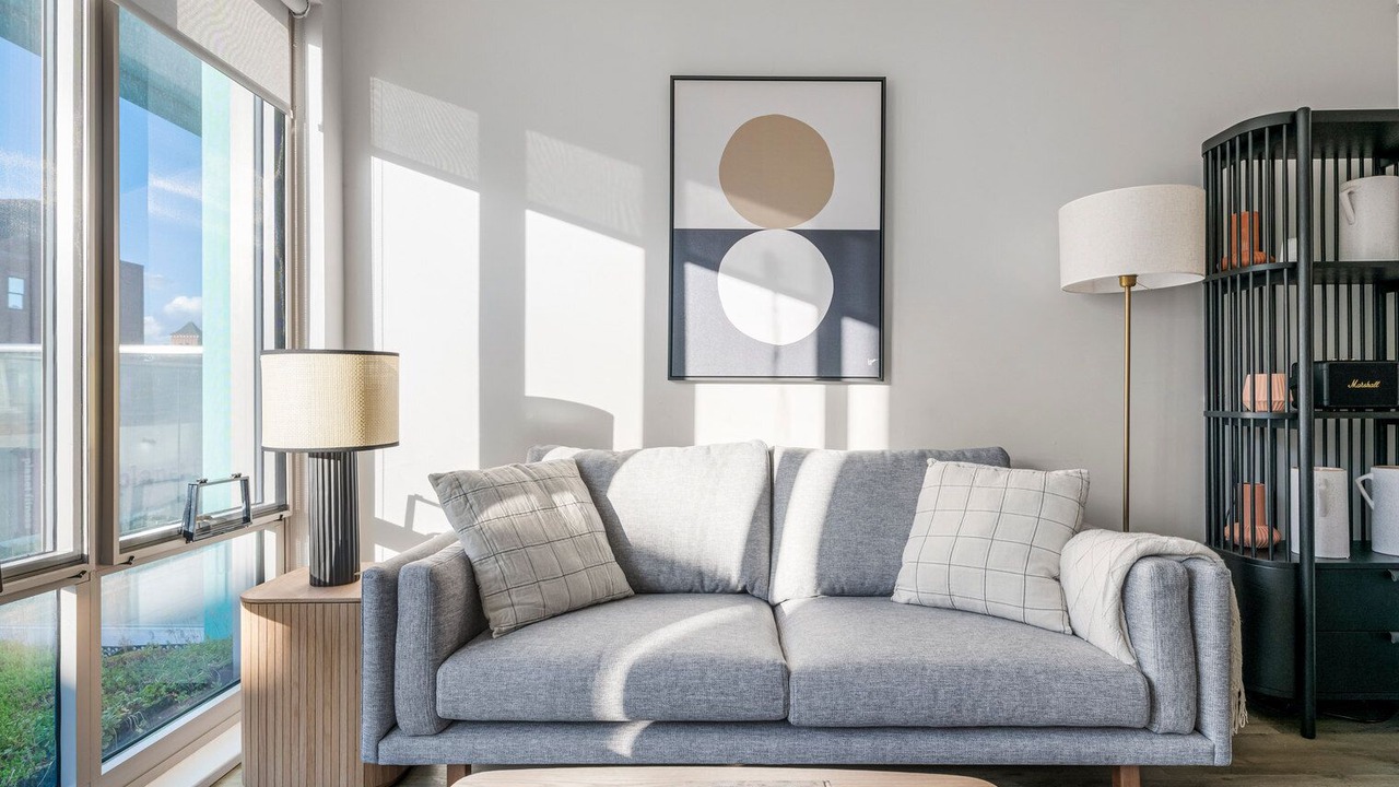 Photo of Livingroom in Central Square