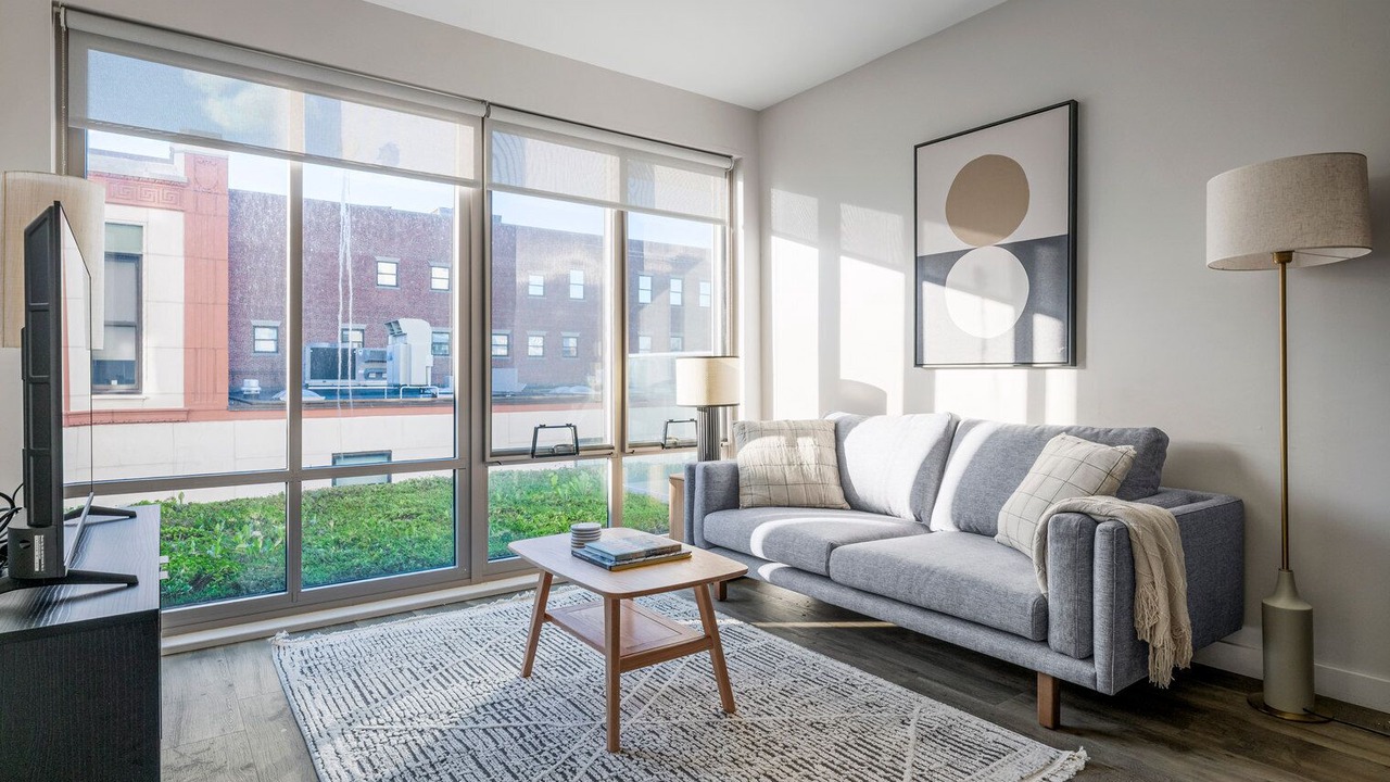 Photo of Livingroom in Central Square