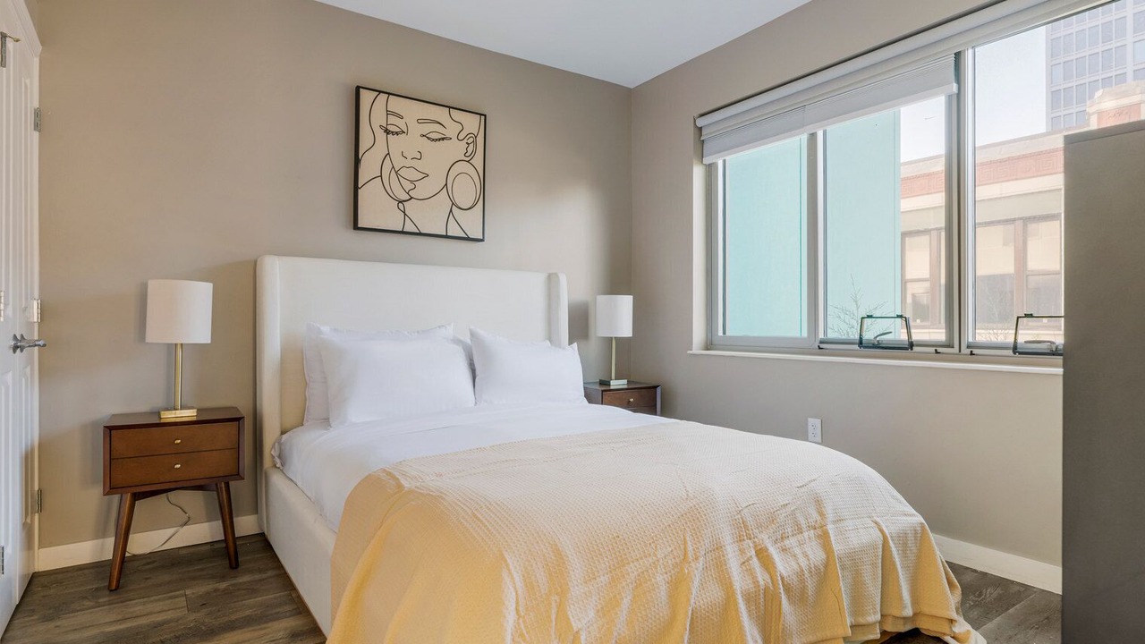 Photo of Bedroom in Central Square