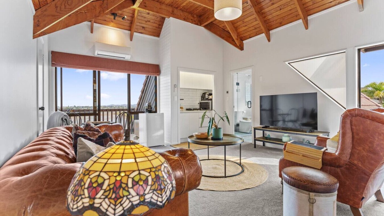 Photo of Livingroom in West Harbour