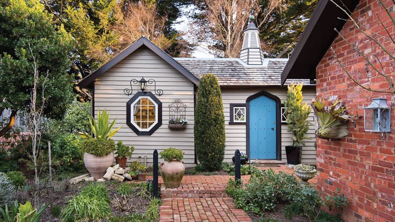 Photo of Others in Musk