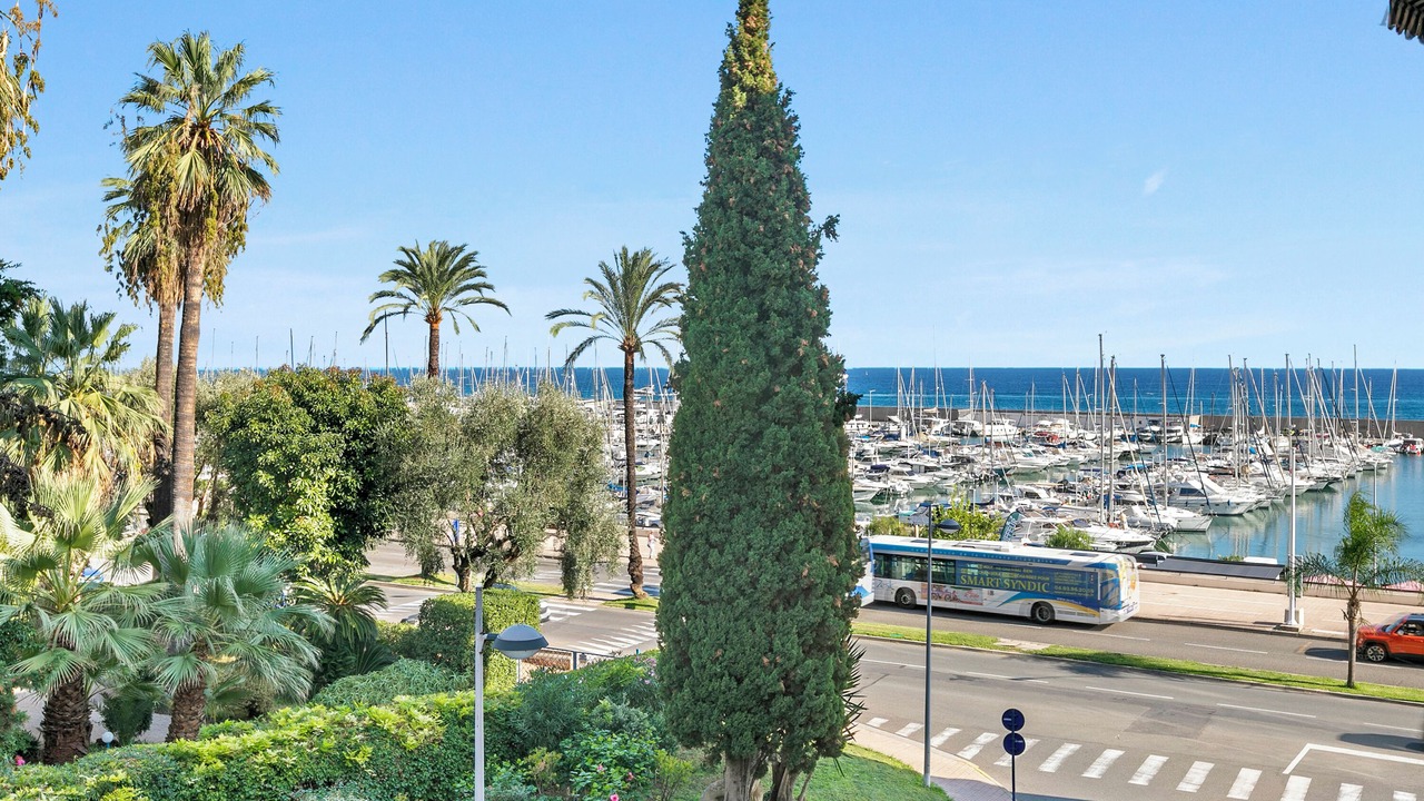 Photo of Others in Menton