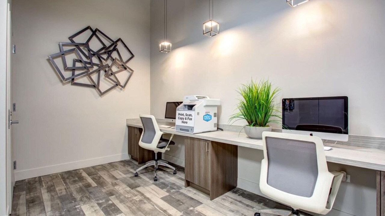 Photo of Others in West Loop Gate