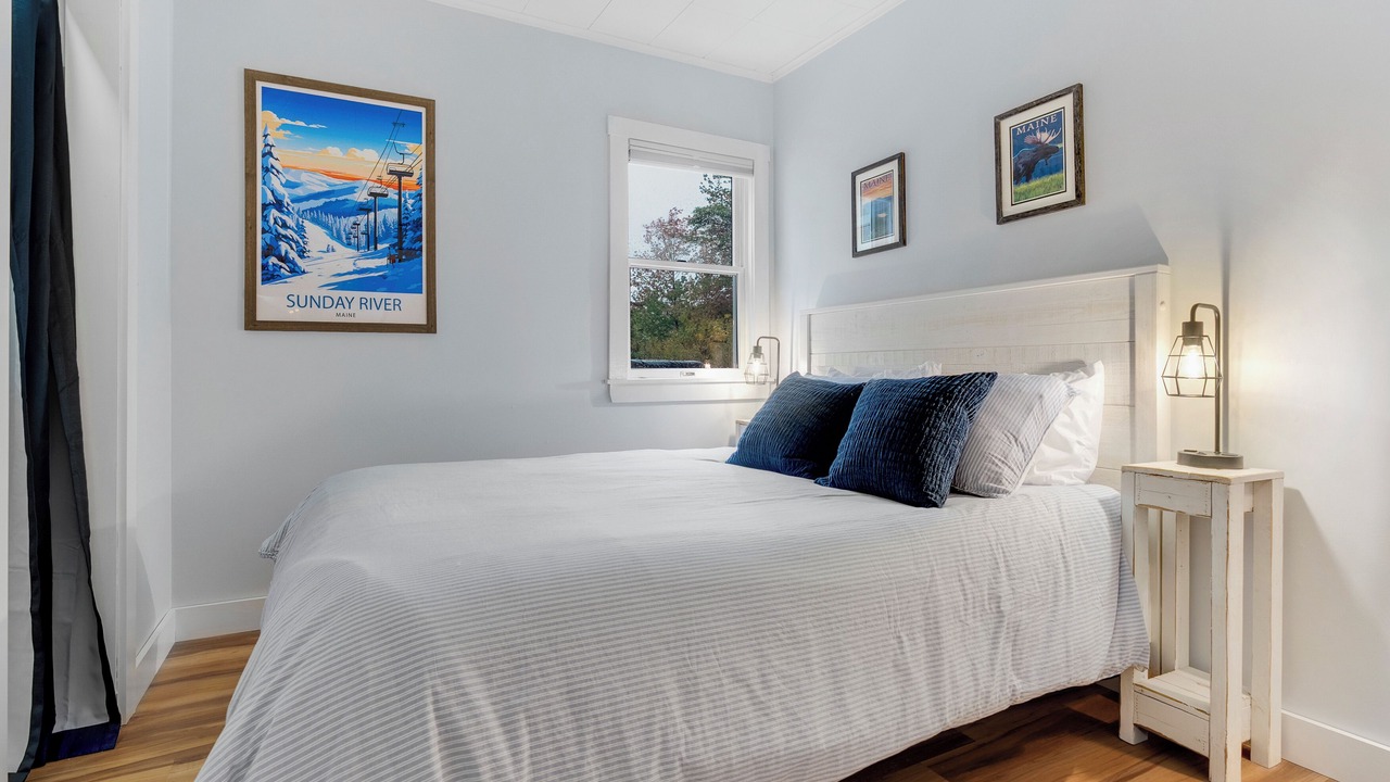 Photo of Bedroom in Bethel