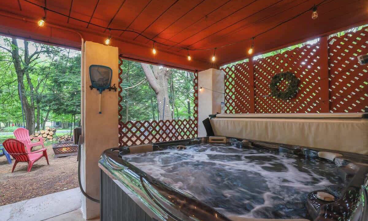 Photo of Patio Balcony in Briar Crest Woods