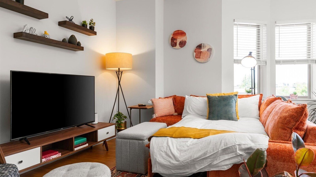 Photo of Livingroom in Queen Anne