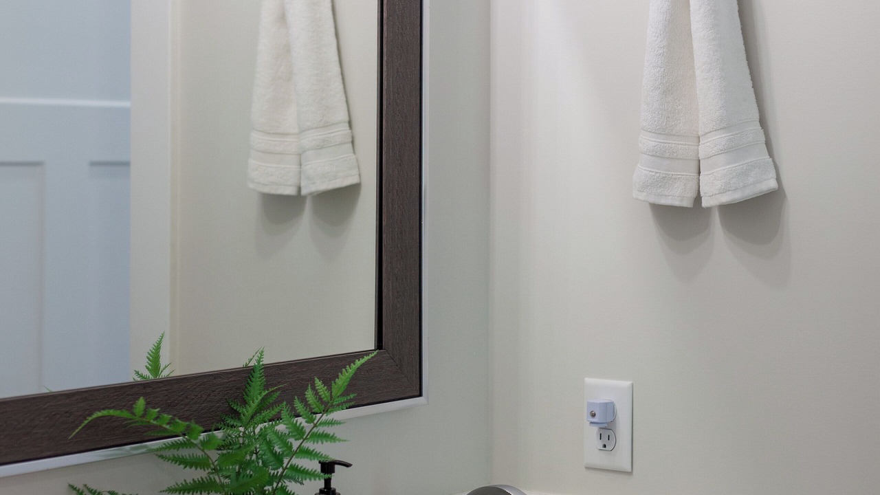 Photo of Bathroom in Miami Park