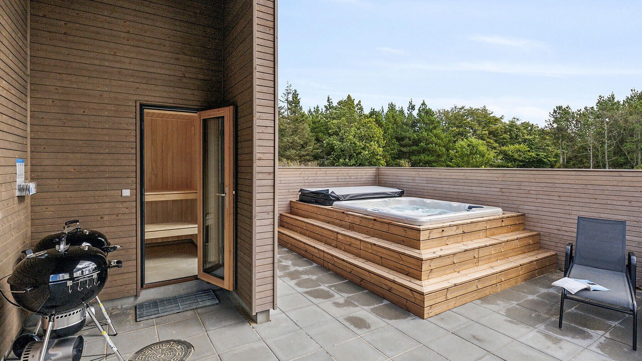 Photo of Others in Bratten Strand