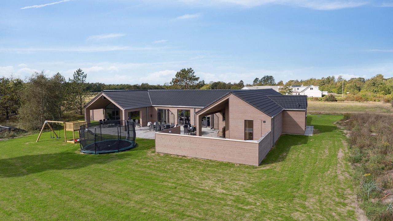 Photo of Others in Bratten Strand