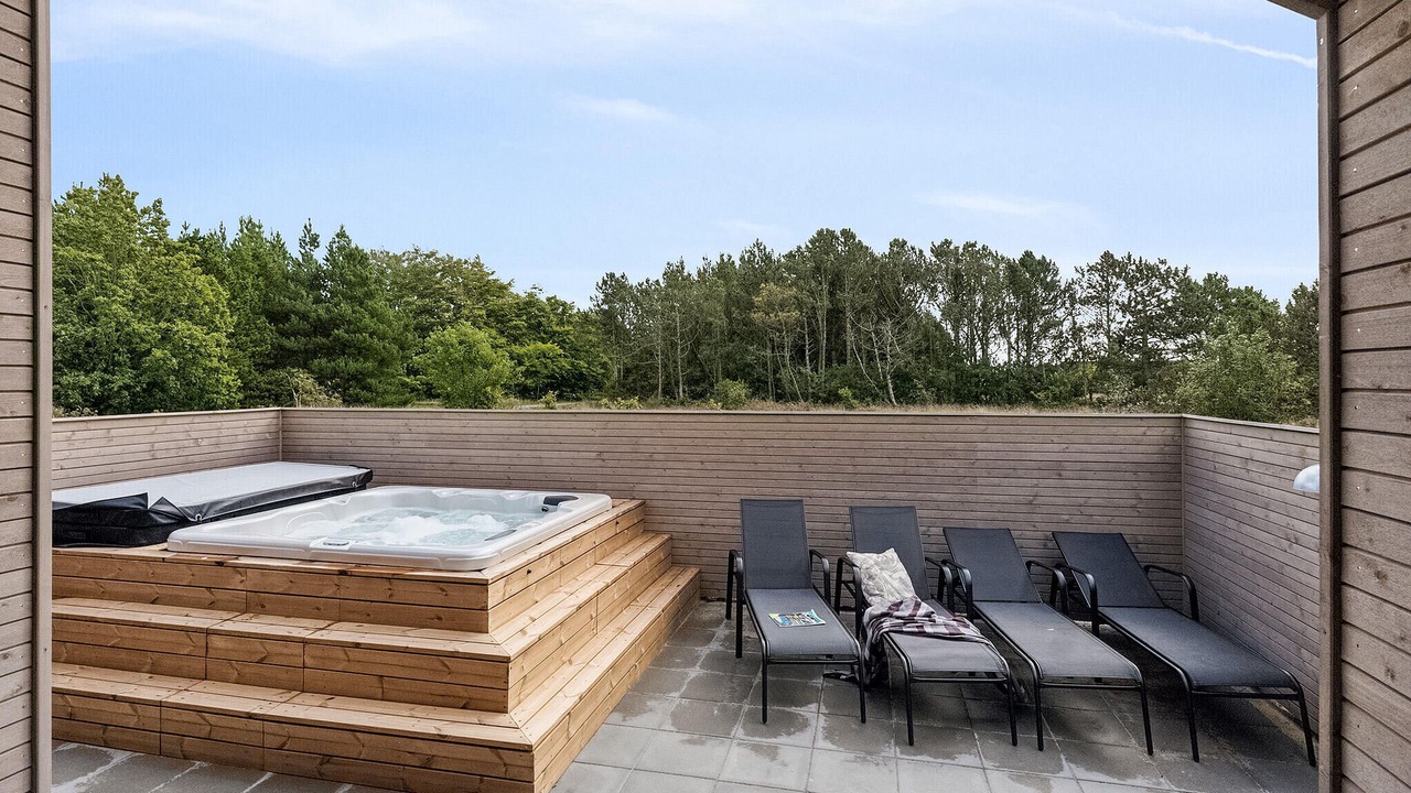 Photo of Others in Bratten Strand