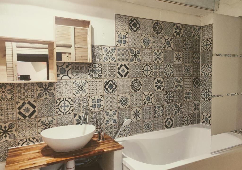 Photo of Bathroom in Plancher-Bas