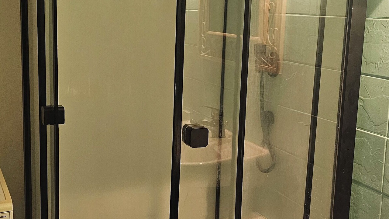 Photo of Bathroom in Plancher-Bas