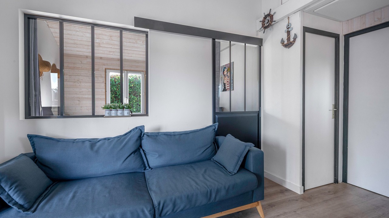 Photo of Livingroom in Saint-Michel-Chef-Chef