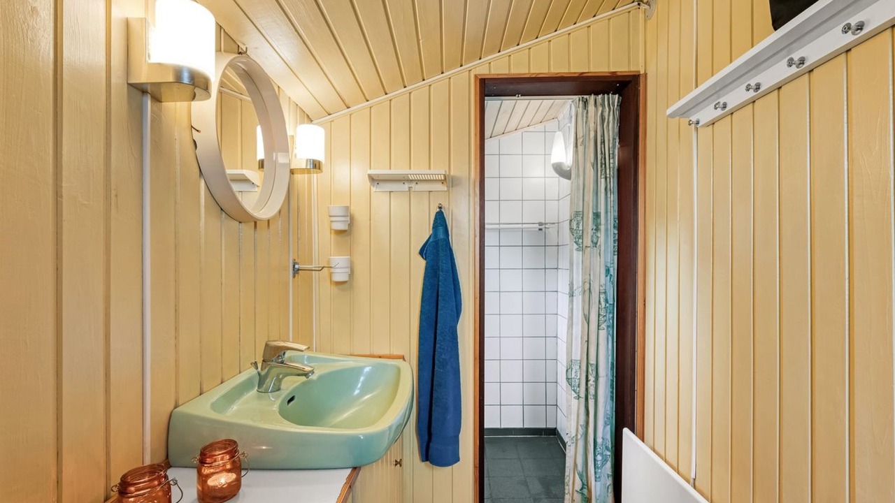Photo of Bathroom in Houvig Strand