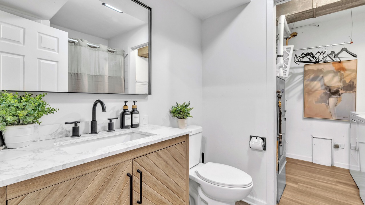 Photo of Bathroom in Forestview