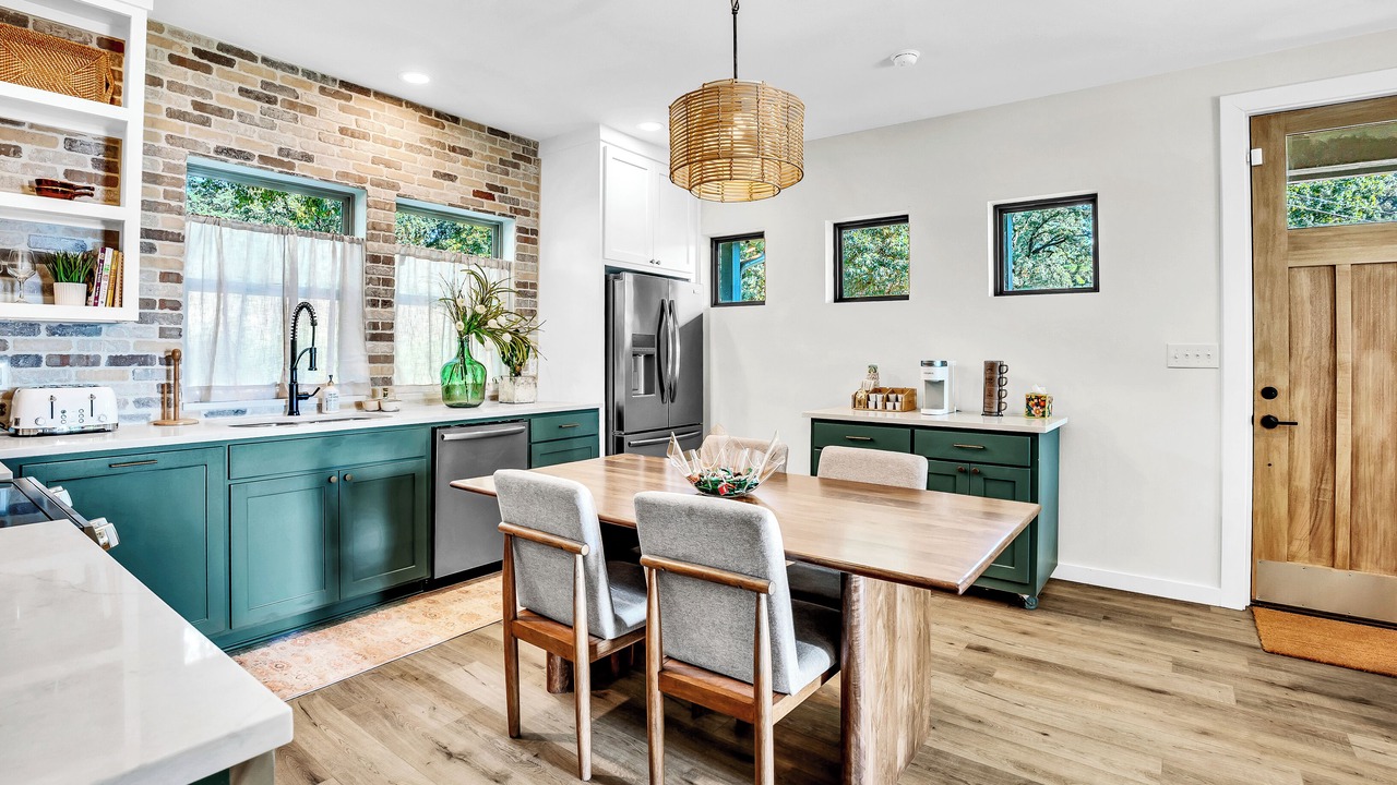 Photo of Kitchen in Flint