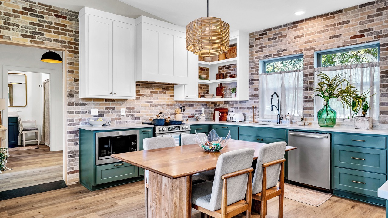 Photo of Kitchen in Flint
