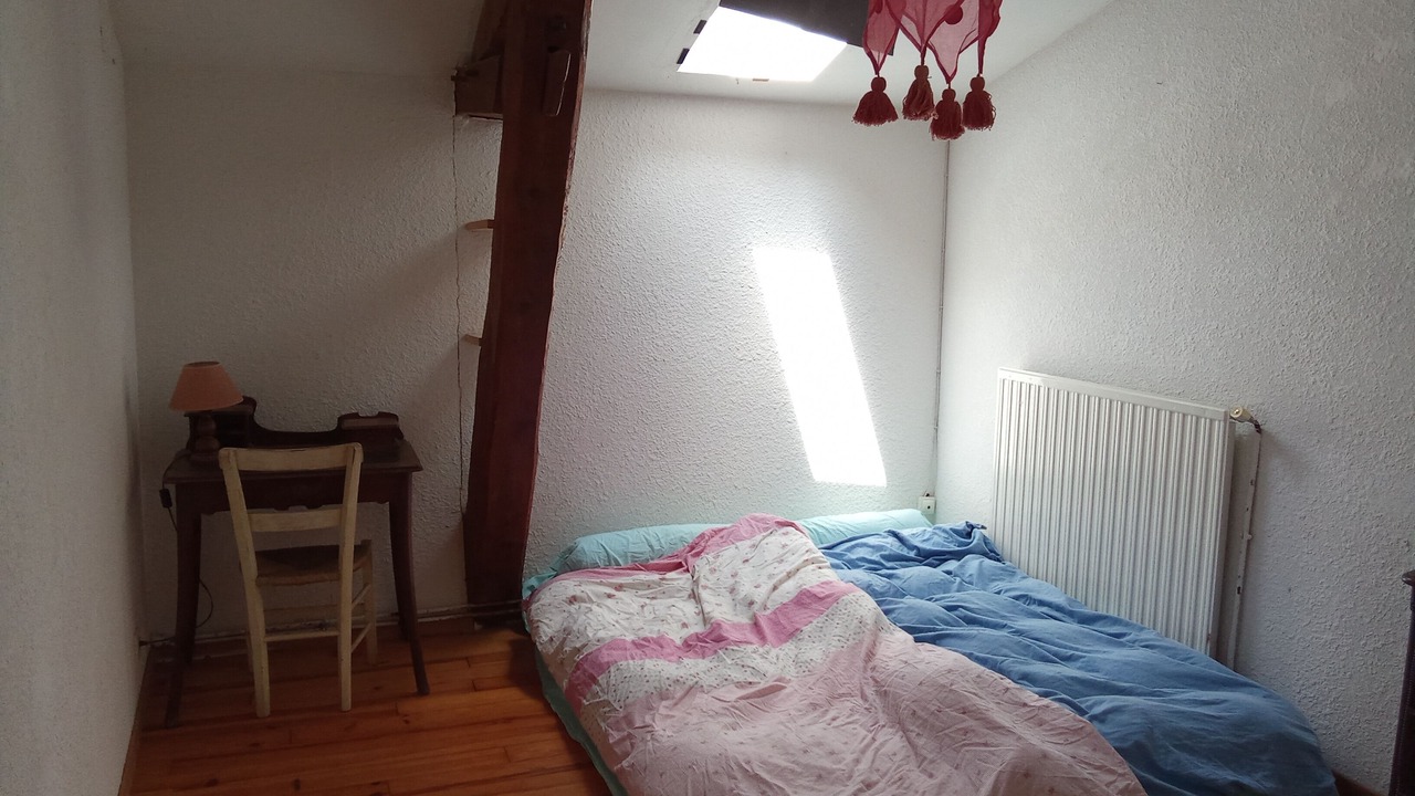 Photo of Bedroom in Sabarat