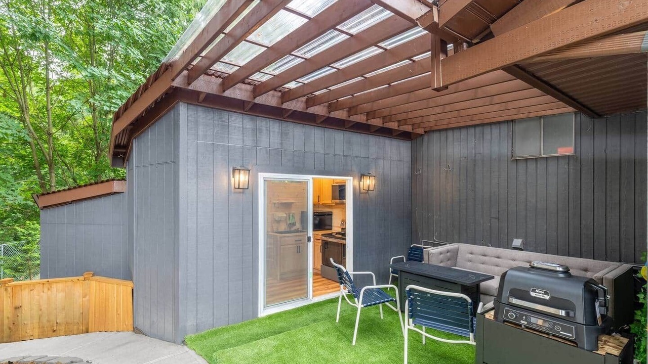 Photo of Outdoor in Silver Lake