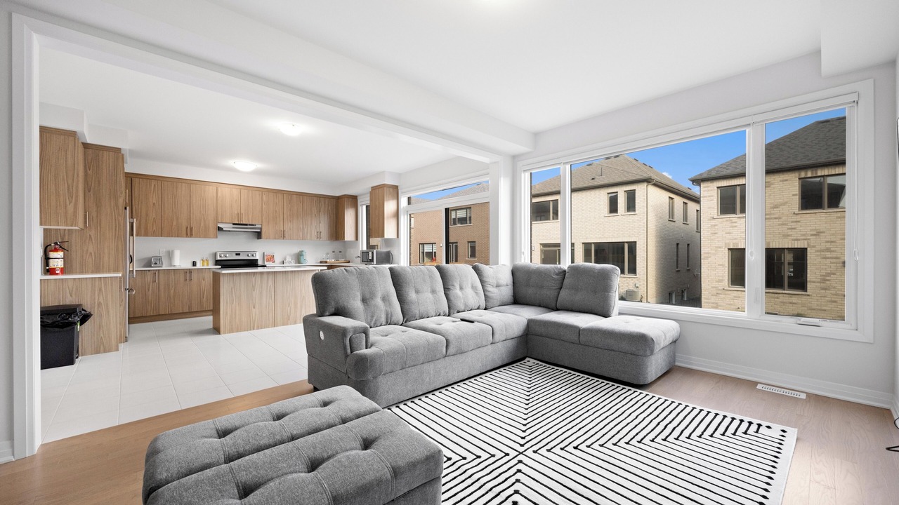 Photo of Livingroom in Erin