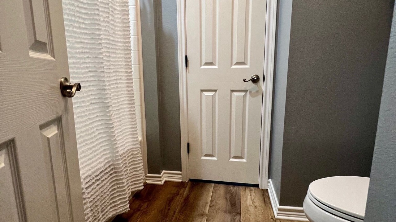 Photo of Bathroom in Klondike