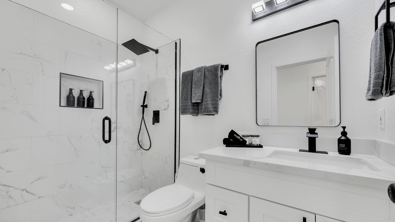 Photo of Bathroom in Canyon Trails