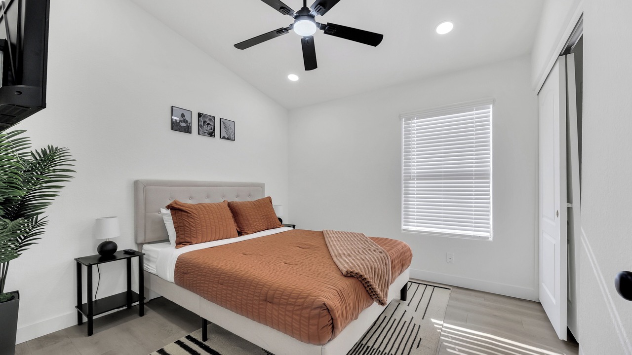 Photo of Bedroom in Canyon Trails