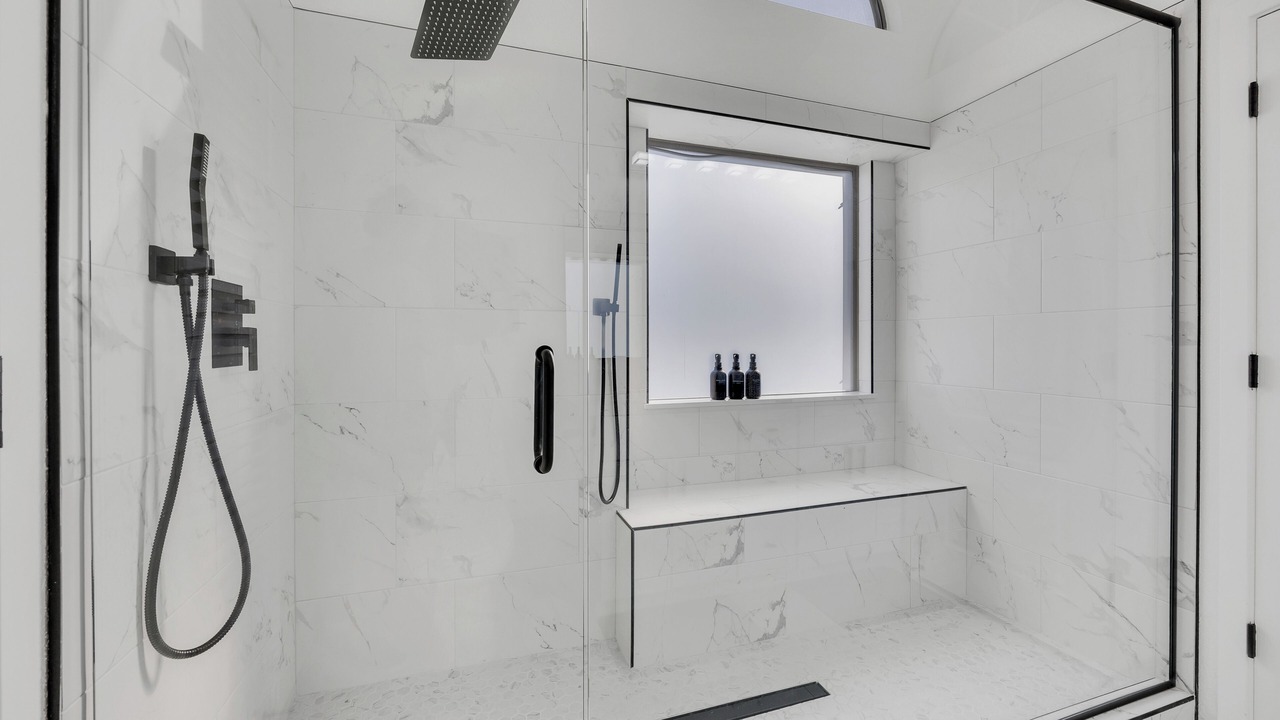 Photo of Bathroom in Canyon Trails