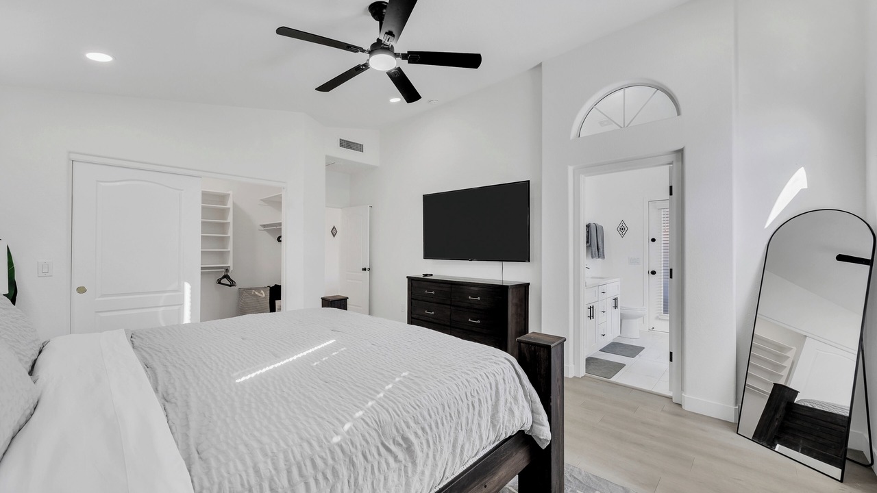 Photo of Bedroom in Canyon Trails