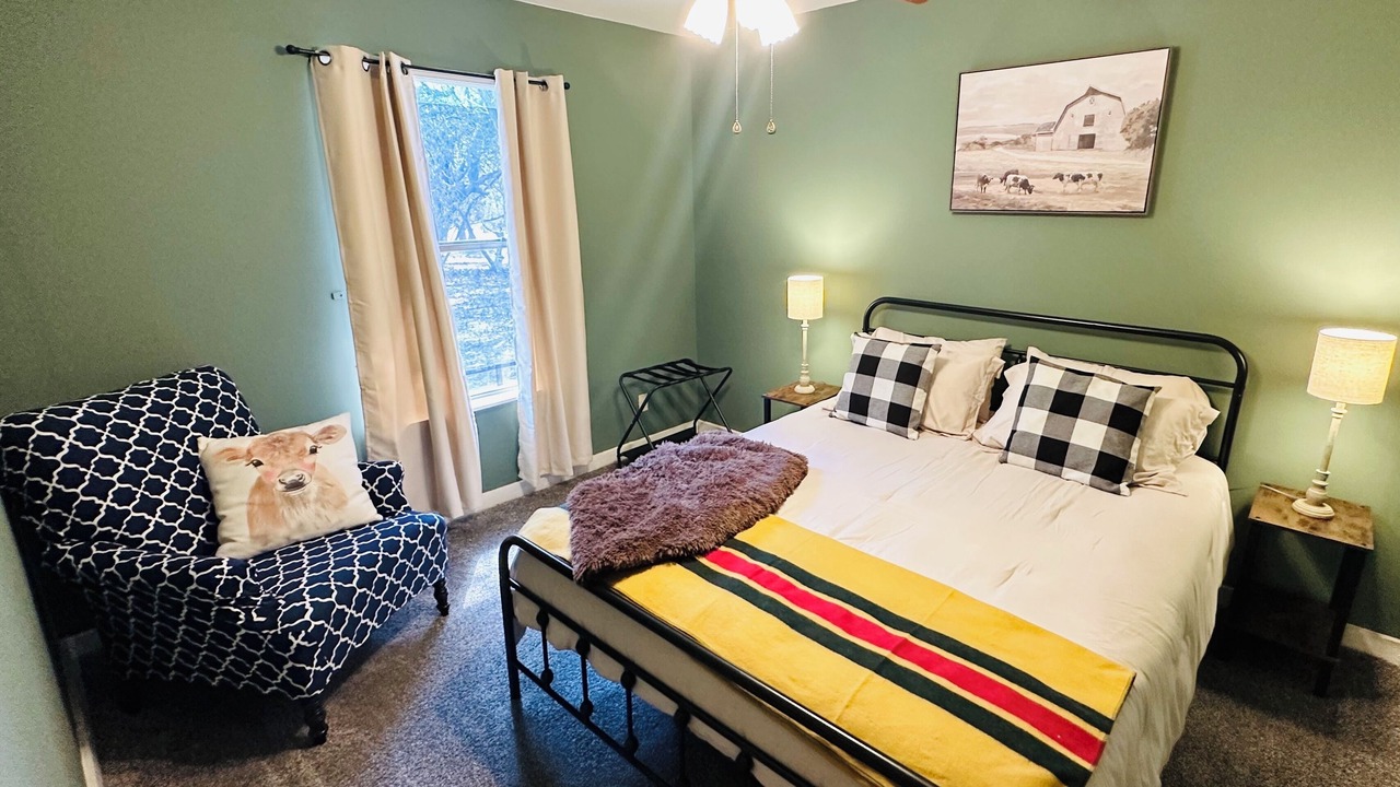 Photo of Bedroom in Bulverde