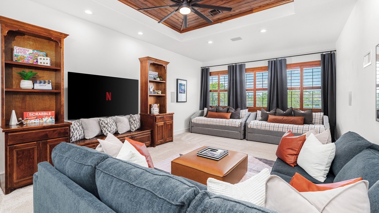 Photo of Livingroom in Rocky Ridge