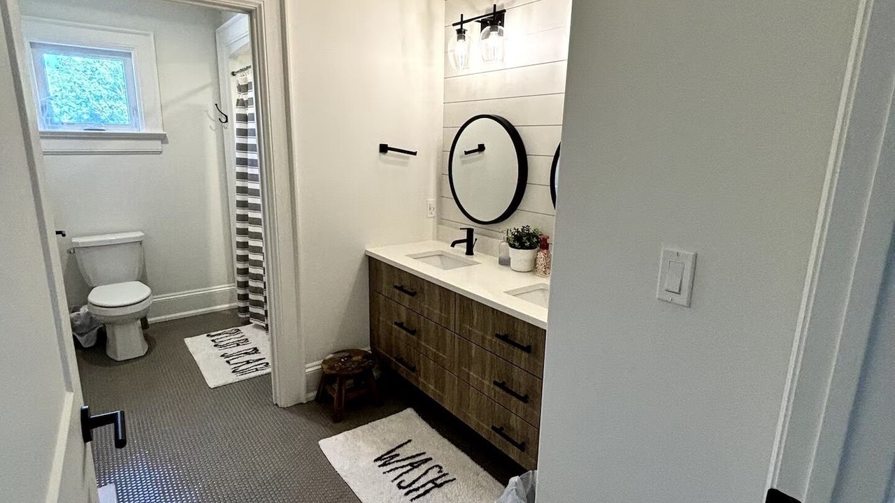 Photo of Bathroom in Halifax County