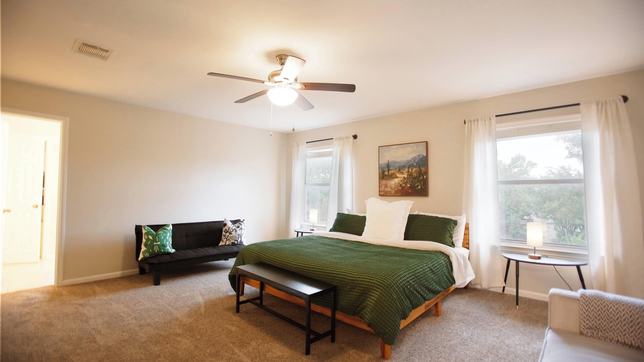 Photo of Bedroom in Springbrook
