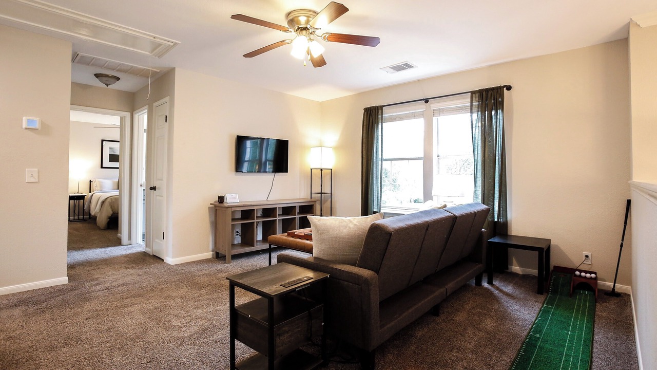 Photo of Livingroom in Springbrook