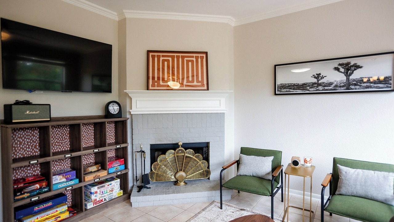 Photo of Livingroom in Springbrook