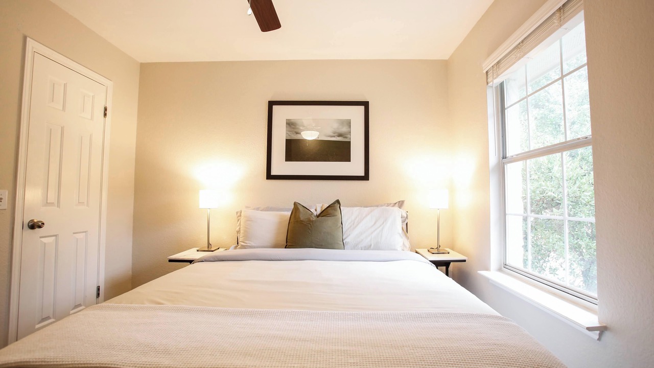Photo of Bedroom in Springbrook