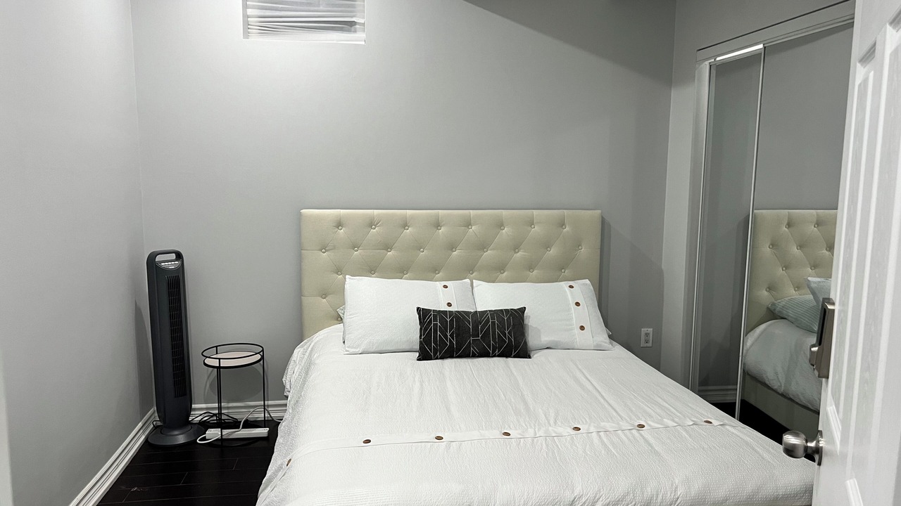 Photo of Bedroom in Churchill Meadows