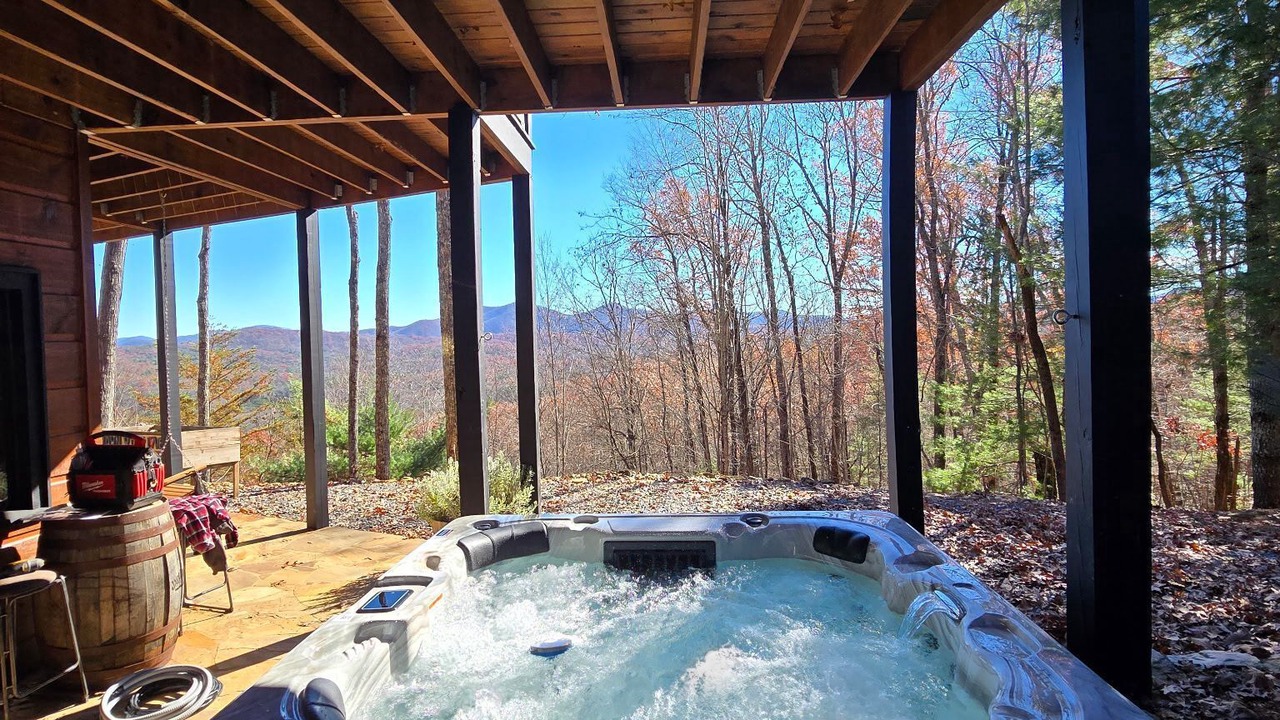 Photo of Outdoor in Cherry Log