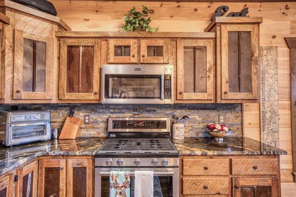 Photo of Kitchen in Cherry Log