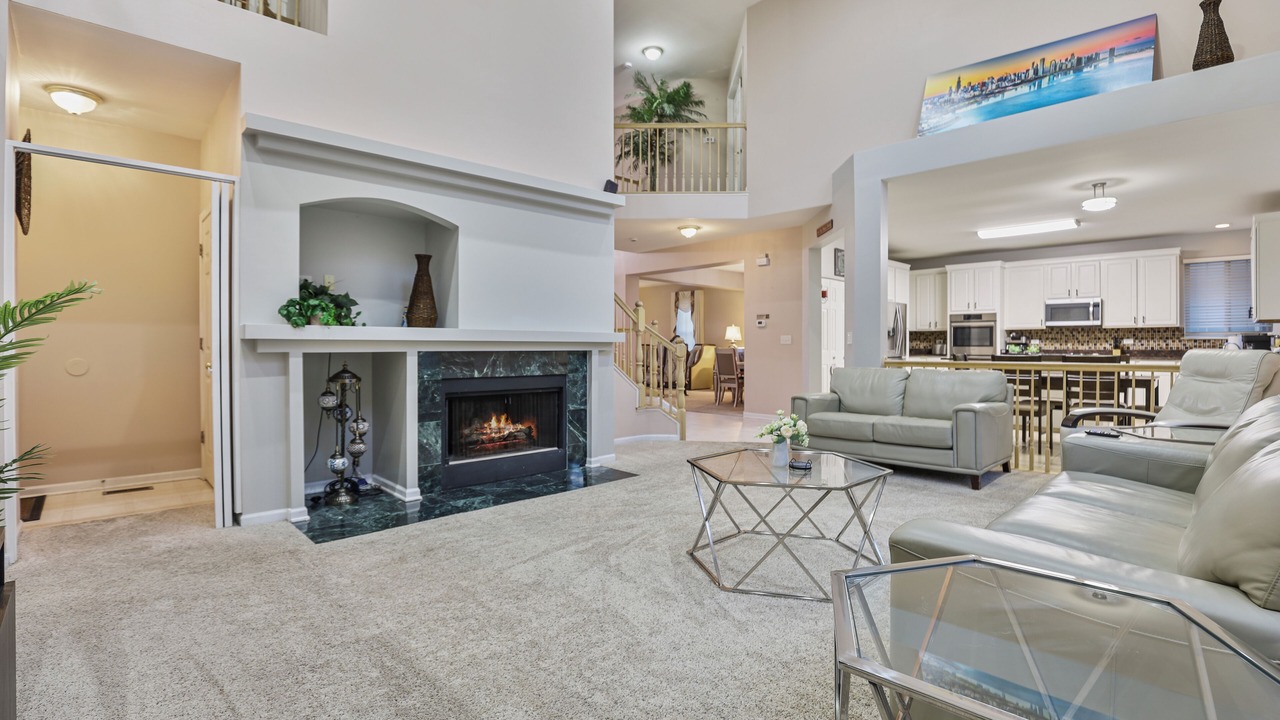 Photo of Livingroom in Carol Stream