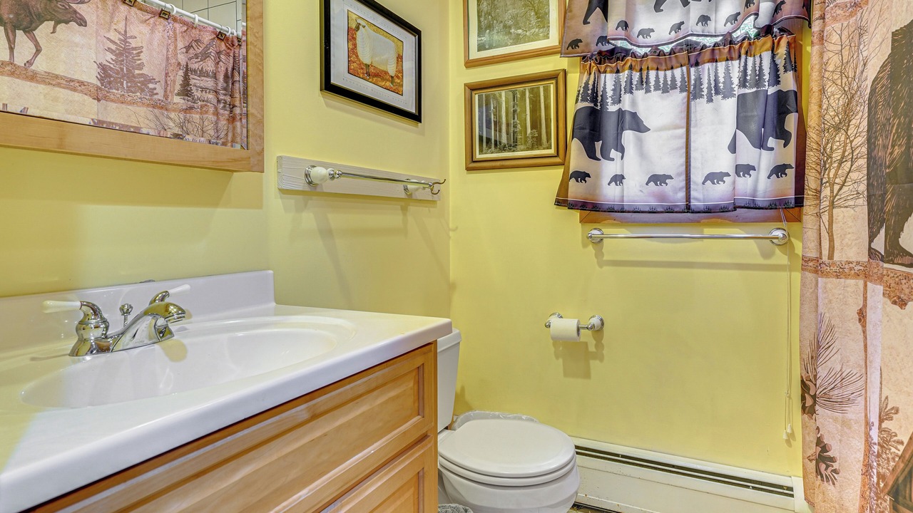 Photo of Bathroom in Bridgewater Corners