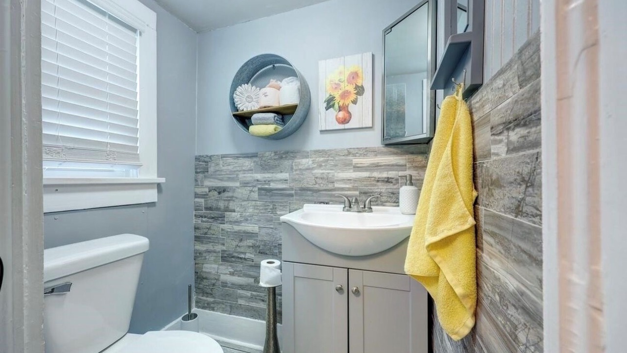 Photo of Bathroom in Arkansas City