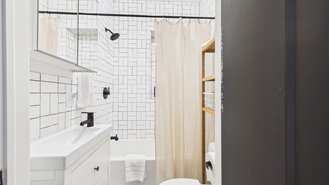 Photo of Bathroom in West Town