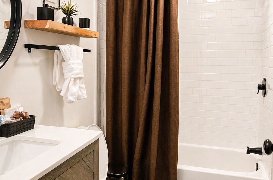 Photo of Bathroom in West Town