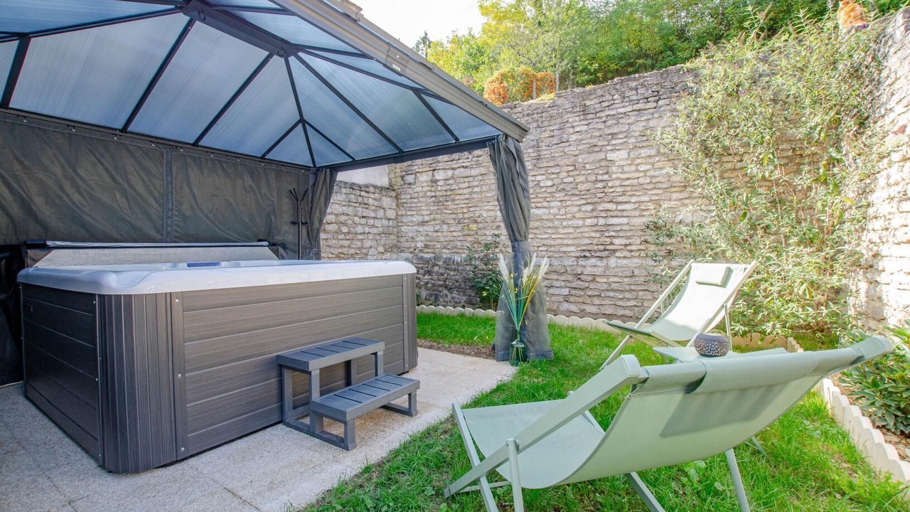 Photo of Outdoor in Argancon