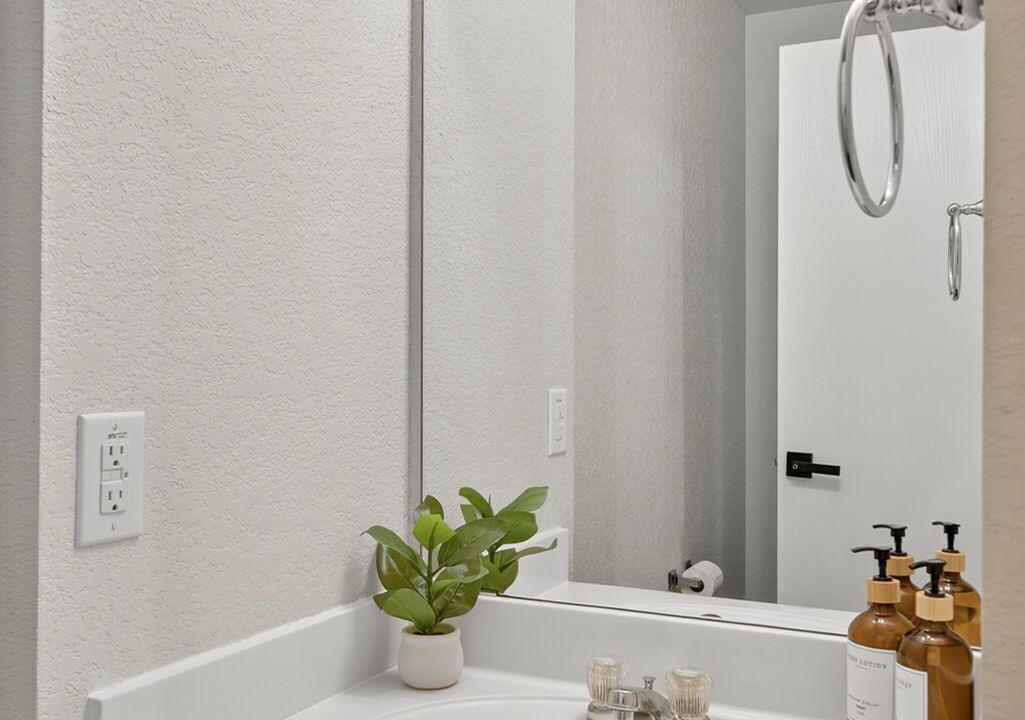 Photo of Bathroom in Maverick Creek