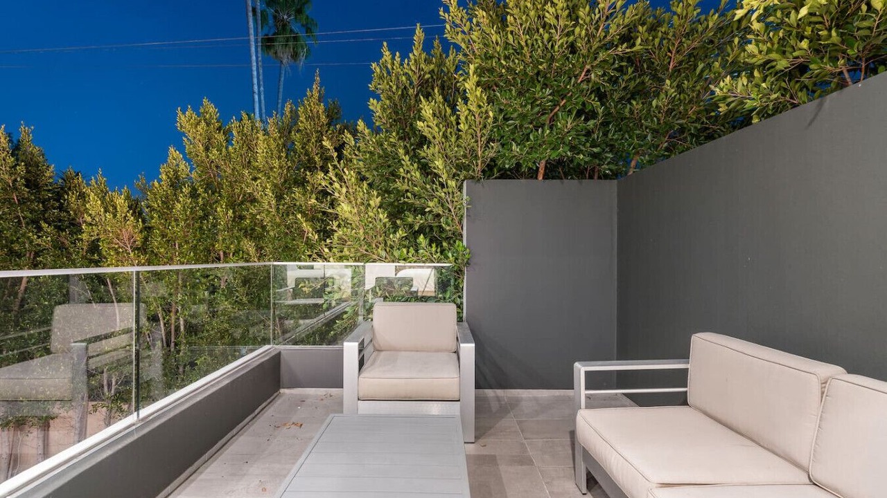 Photo of Patio Balcony in Melrose