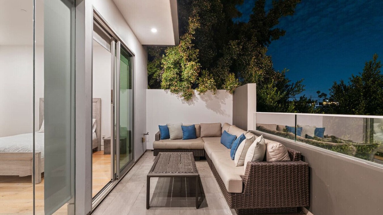 Photo of Patio Balcony in Melrose